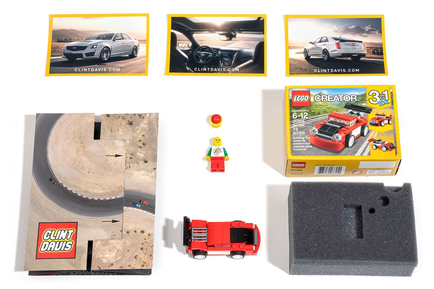 Fotograf wysłał kreatywną wizytówkę w... opakowaniu klocków LEGO 3