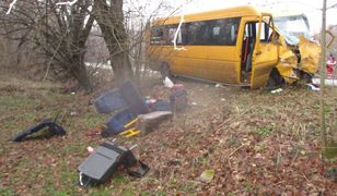 Ukraina. Kobieta i jej 8-letnia córka zginęły po zderzeniu auta osobowego z autobusem