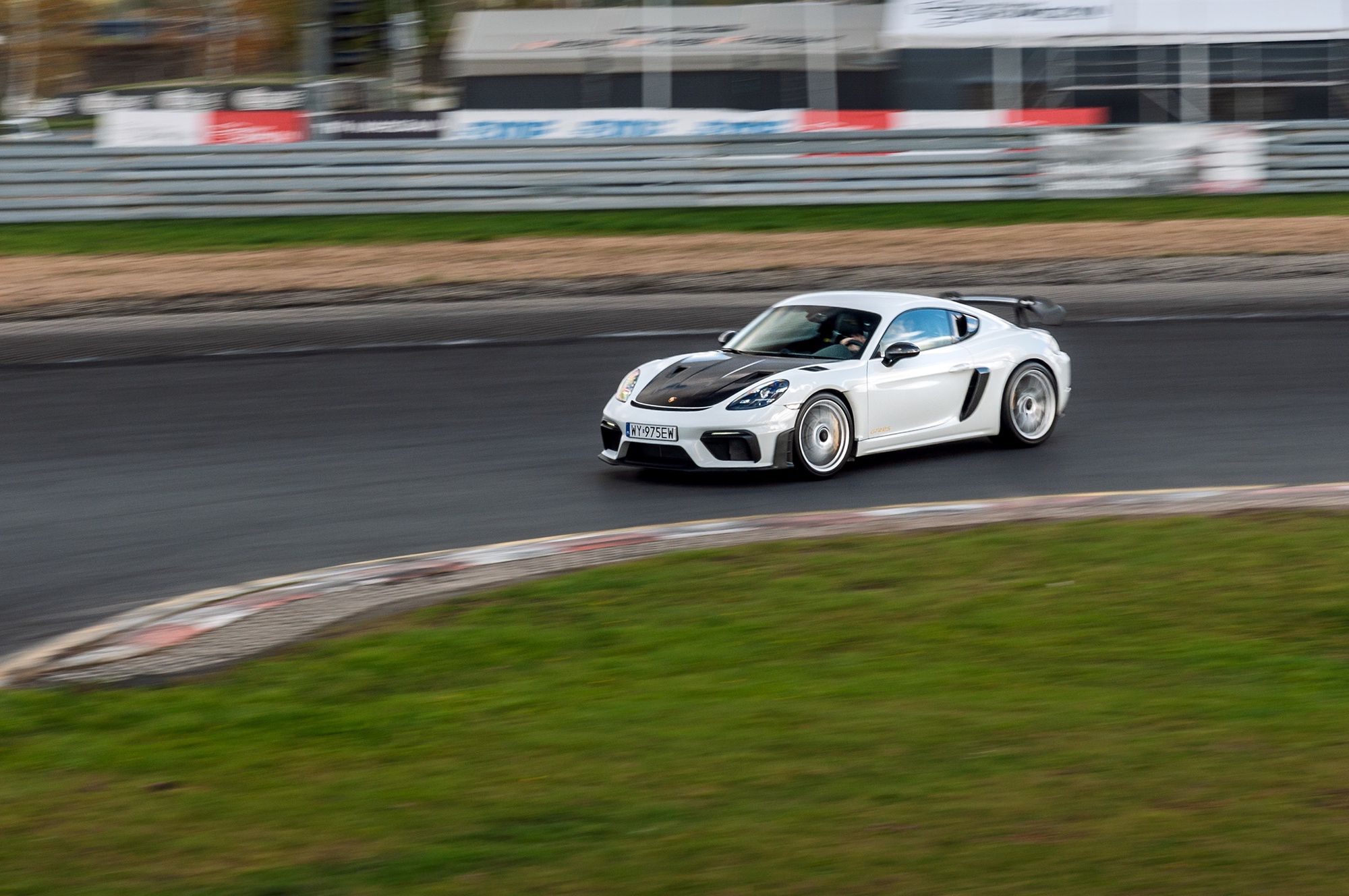 Porsche 718 Cayman GT4 RS (2025)
