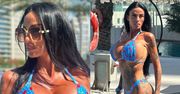 Katie Price w bikini eksponuje gigantyczne piersi podczas urlopu w Dubaju (FOTO)