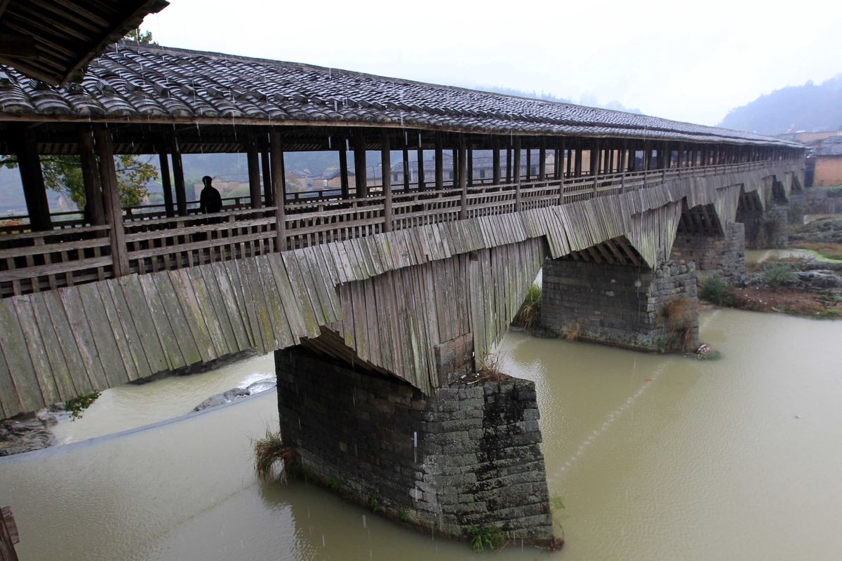 Китайський міст  Ваньань(Photo credit should read Feature China/Future Publishing via Getty Images)