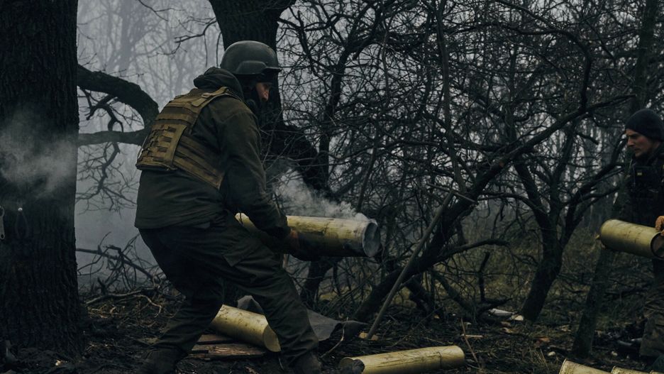 Temporary
Ukrainian soldiers fire an artillery at Russian positions near Bakhmut, Donetsk region, Ukraine, Sunday, Nov. 20, 2022. (AP Photo/LIBKOS)
Libkos