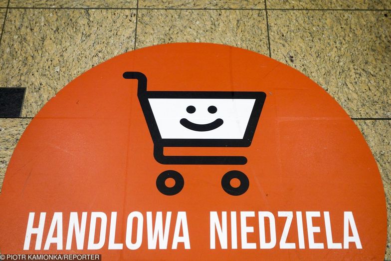 W grudniu aż 4 z 5 niedziel będą handlowe. To zasługa świąt Bożego Narodzenia