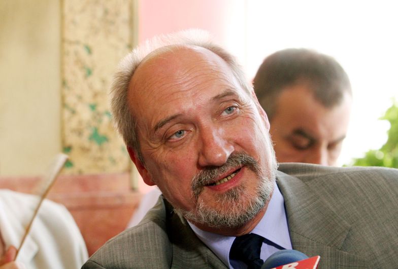 Minister Obrony Narodowej Antoni Maciarewicz