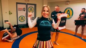 #dziejesiewsporcie: "My name is Marianna". Żona polityka PiS zrobiła show