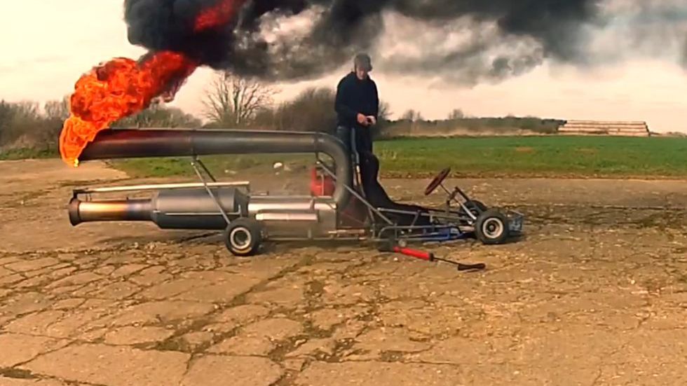 Gokart z napędem rakietowym. Bez ryzyka nie ma zabawy! 1