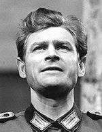 Stanisław Mikulski jako Hans Kloss