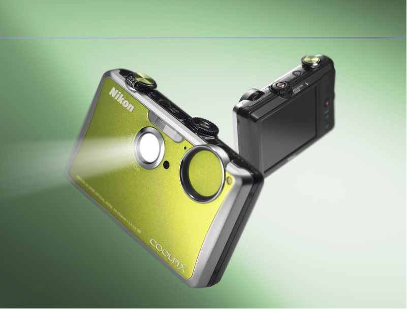 Dwa nowe aparaty Nikona