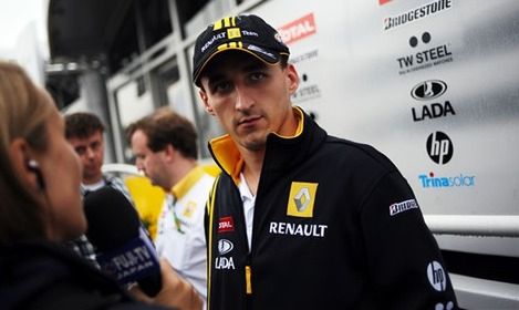 Kubica na pogrzebie zmarłych rajdowców