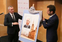 Lech Kaczyński na nowym znaczku. Poczta upamiętnia ważne wydarzenie