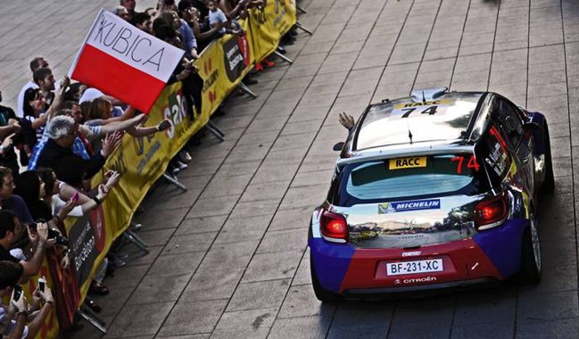 Rajd Hiszpanii: Kubica zdecydowanie prowadzi w WRC-2