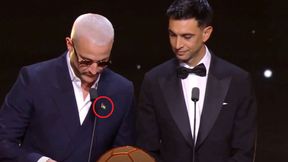 Obrazki poszły w świat. Wszyscy widzieli, jaką flagę miał na marynarce