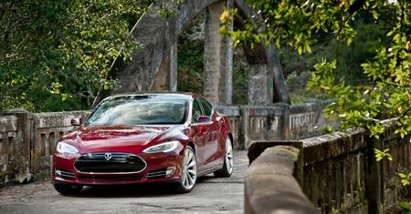 Tesla Model S - finalna specyfikacja i ceny
