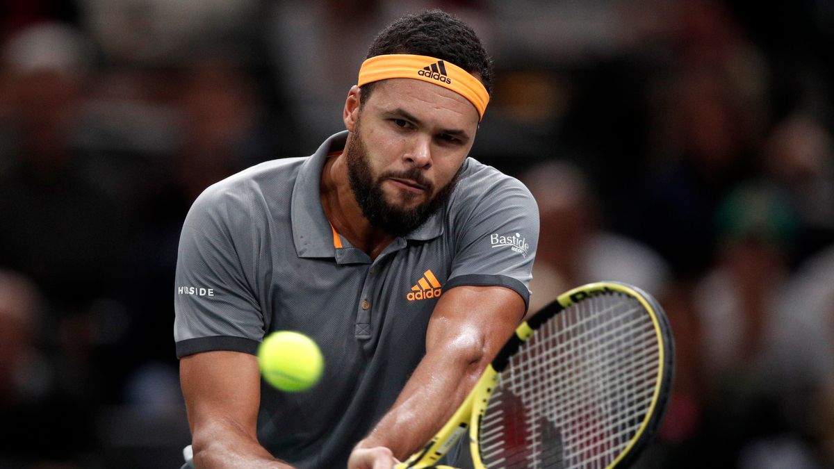 PAP/EPA / YOAN VALAT / Na zdjęciu: Jo-Wilfried Tsonga