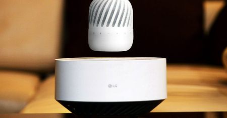 CES 2017 – lewitujący głośnik LG PJ9