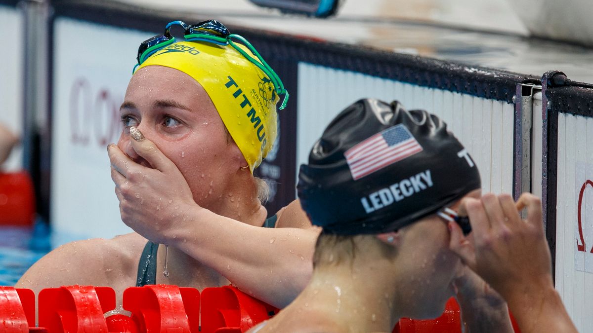 Zdjęcie okładkowe artykułu: PAP/EPA / PATRICK B. KRAEMER / Na zdjęciu od lewej: Ariarne Titmus i Katie Ledecky