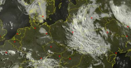 Wir cyklonalny zepsuje pogodę na wiele dni. Sprawdź, czy będziesz w jego zasięgu