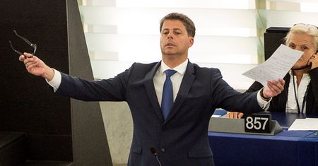 Polityk od ojca Rydzyka na wojnie z Komisją Wyborczą. "Zniknęły 22 głosy"