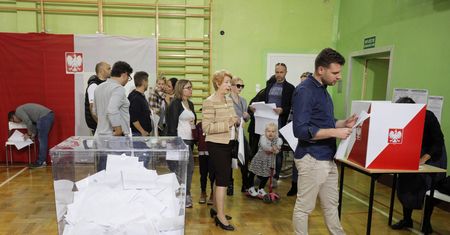 Wybory parlamentarne 2019. Są problemy z oddaniem głosu. "Nie ma mnie na liście"