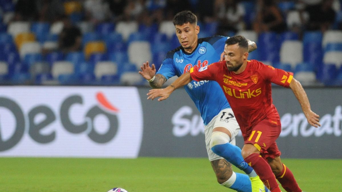 PAP/EPA / Cesare Abatte / Na zdjęciu: Mathias Olivera (z lewej) i Federico di Francesco