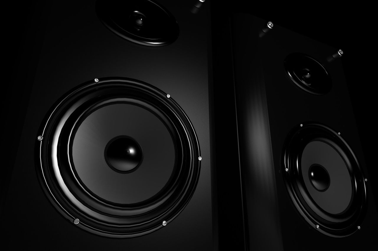 Sprawdzamy jakość dźwięku serwisów z muzyką – czy płatne oznacza lepsze?