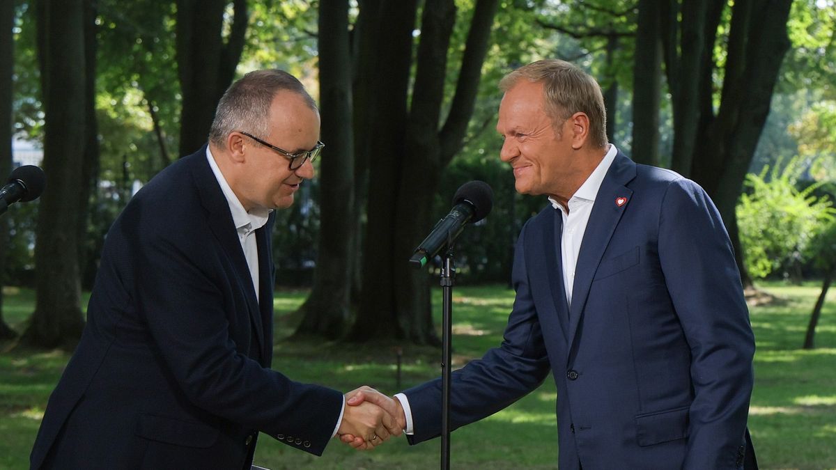 Donald Tusk, Adam Bodnar
Pawe� Supernak
aborcja, Kancelaria Prezesa Rady Ministr�w, konferencja prasowa, kprm, legalna aborcja, ogrody, polityk polityka, prawo, rz�d, wytyczne dla lekarzy