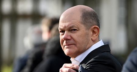 Niemcy chcą zakazać chińskich komponentów w sieciach 5G. Huawei na celowniku