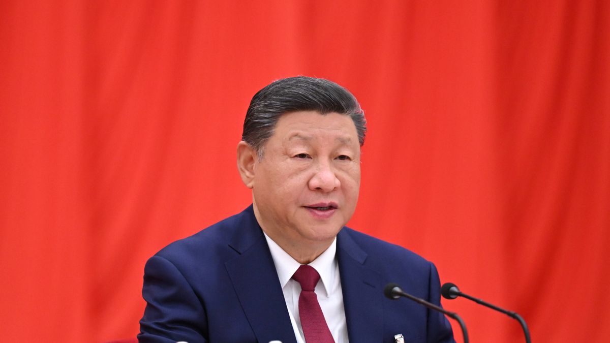 20th CPC Central Committee in Beijing
epa12475617 Chinese President Xi Jinping addressing the fourth plenary session of the 20th CPC Central Committee in Beijing, China, 23 October 2025. The 20th Central Committee of the CPC convened its fourth plenary session in Beijing from Monday to Thursday.  EPA/XINHUA / Ding Haitao CHINA OUT / UK AND IRELAND OUT  /       MANDATORY CREDIT EDITORIAL USE ONLY 
Dostawca: PAP/EPA.
XINHUA / Ding Haitao
cn, jt