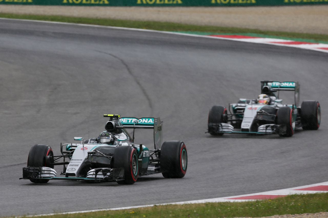 Grand Prix Austrii 2015 - Lewis Hamilton przegrał wyścig!