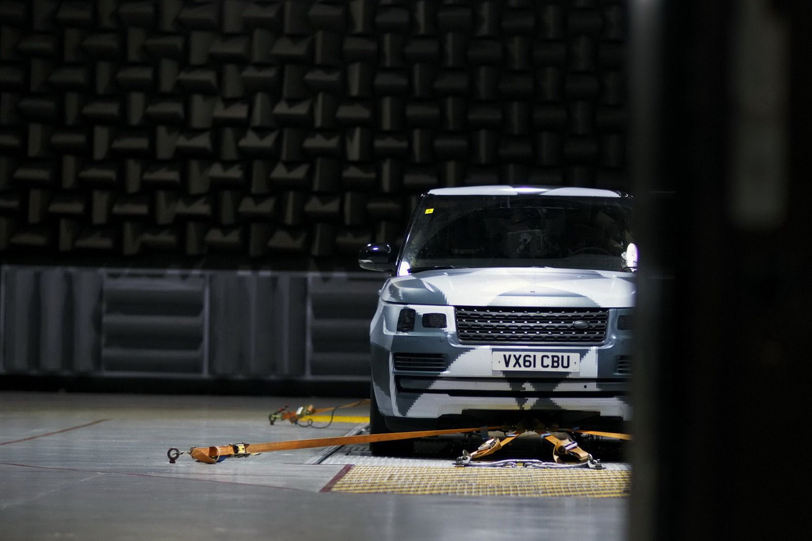 Nowy Ranger Rover (2013) w obszernej galerii 92