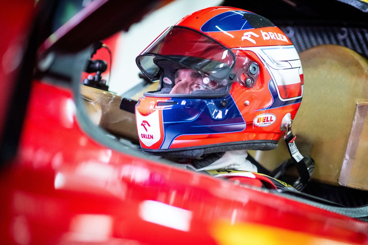 Robert Kubica w Ferrari 499P