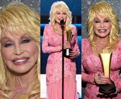 71-letnia (!) Dolly Parton w różu odbiera nagrodę za działalność dobroczynną (FOTO)
