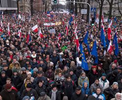 50 TYSIĘCY ludzi na marszu w obronie demokracji w Warszawie! ZOBACZCIE ZDJĘCIA!