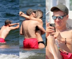 Marcin Mroczek wymienia czułości z żoną Marleną na sopockiej plaży (ZDJĘCIA)