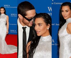 Błyszcząca Kim Kardashian i stylowy Pete Davidson debiutują JAKO PARA na czerwonym dywanie (ZDJĘCIA)