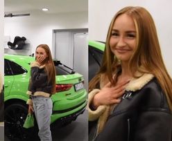 Angelika Mucha ekscytuje się odbiorem pierwszego samochodu. Dobrała buty i torebkę Balenciagi pod kolor lakieru...