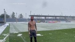 #dziejesiewsporcie: Sergio Ramos bez koszulki. A w tle pada... śnieg!