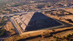 Ofiara dla bogów sprzed 1,8 tys. lat. Niezwykłe odkrycie pod piramidą w Meksyku
