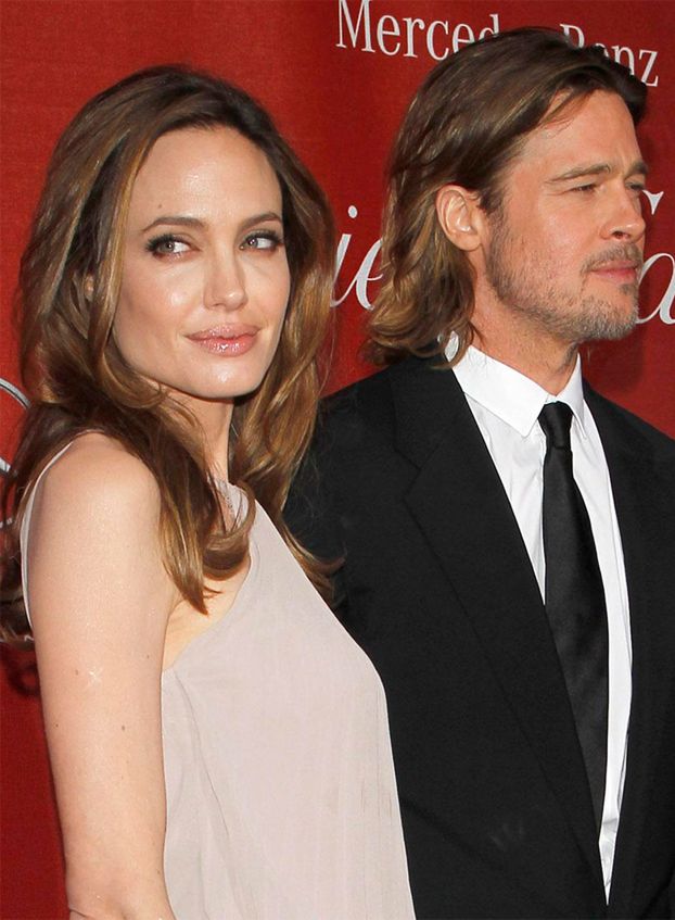 Angelina i Brad ZARĘCZYLI SIĘ!