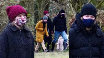 Taylor Swift spaceruje za rękę z ukochanym i jego matką po londyńskim parku (ZDJĘCIA)