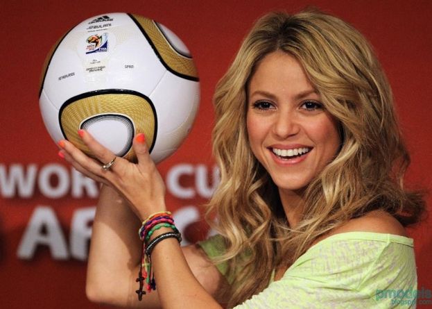 Shakira nagra kolejną PIOSENKĘ NA MUNDIAL W BRAZYLII! (WIDEO)
