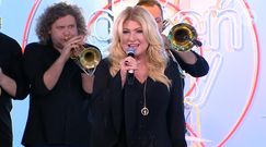  Wystylizowana Beata Kozidrak śpiewa w TVN-ie 