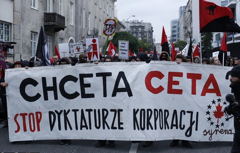 Tysiące osób protestuje przeciwko CETA