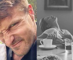 Zaradny Stramowski dogadza żonie kawusią i śniadankiem. Zrobił też "artystyczne" zdjęcie. SMACZNIE?
