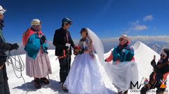 Ślub na szczycie Andów. Para młoda wspinała się na ceremonię trzy dni