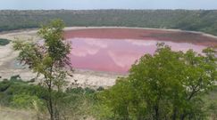 Jezioro zmieniło kolor. Stało się to z dnia na dzień