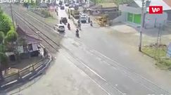 Groźny wypadek na przejeździe kolejowym