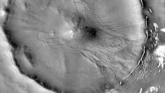 Lodowe lawiny na Marsie. Naukowcy przeprowadzili nowe badania