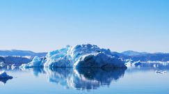 Grenlandia straci latem ok. 440 mld ton lodu. Naukowcy alarmują: To koniec świata