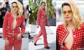 Rozgogolona Kristen Stewart z dekoltem do pasa przykuwa spojrzenia w kraciastym kombinezonie Chanel (ZDJĘCIA)